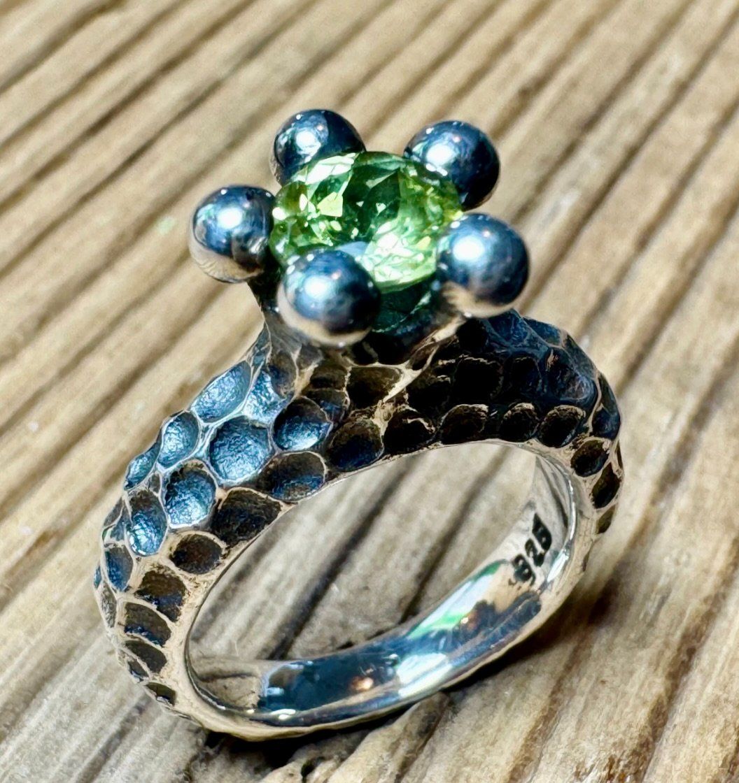 Anelli: Ring - Solitär mit Chrysoberyll - mit Zertifikat – Nuovo e nell'imballaggio originale da Jona venduto da Herzschmiede 4