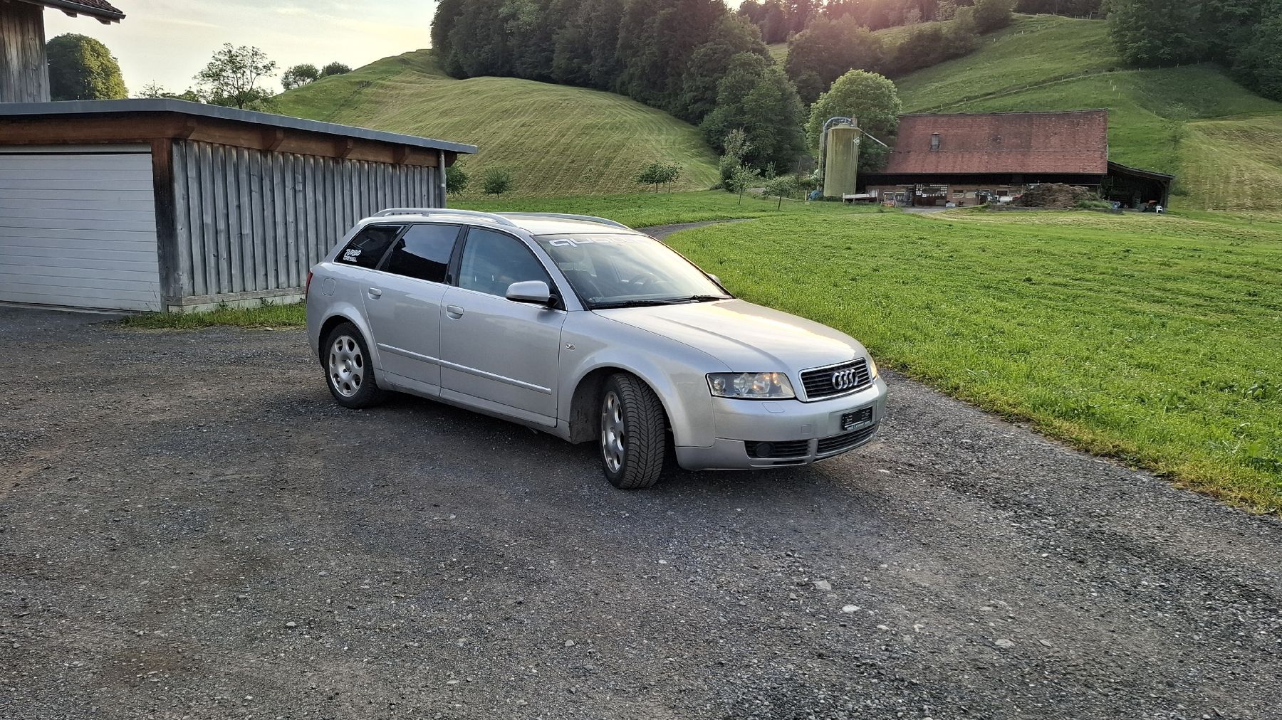 Audi Automobili: Audi A4 B6 Avant Quattro – Usato da Rothenthurm venduto da Andi.05