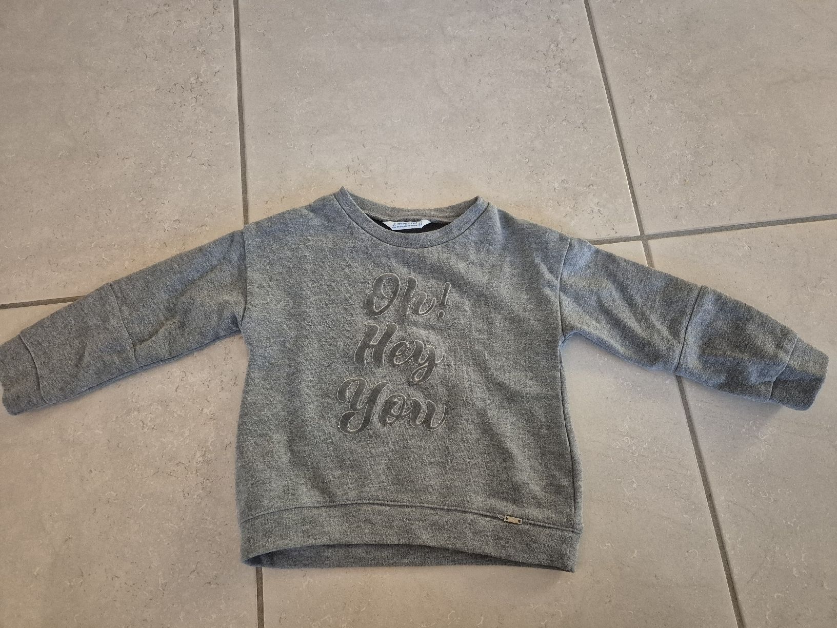 Mayoral Pullover & Sweatshirts: Mayoral Pullover grau Grösse 92  – Gebraucht aus Adliswil von Stardust11