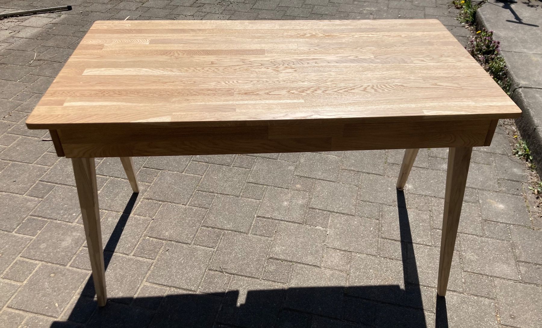 Scrivanie: Schreibtisch mit 2 Schubladen – Usato da Münsingen venduto da maja444 3