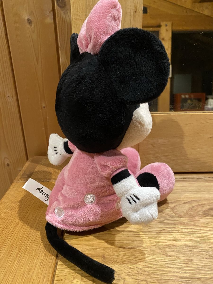 Jouets: Peluche Minnie comme NEUVE 22 cms – D'occasion à Genève par pilarina 1