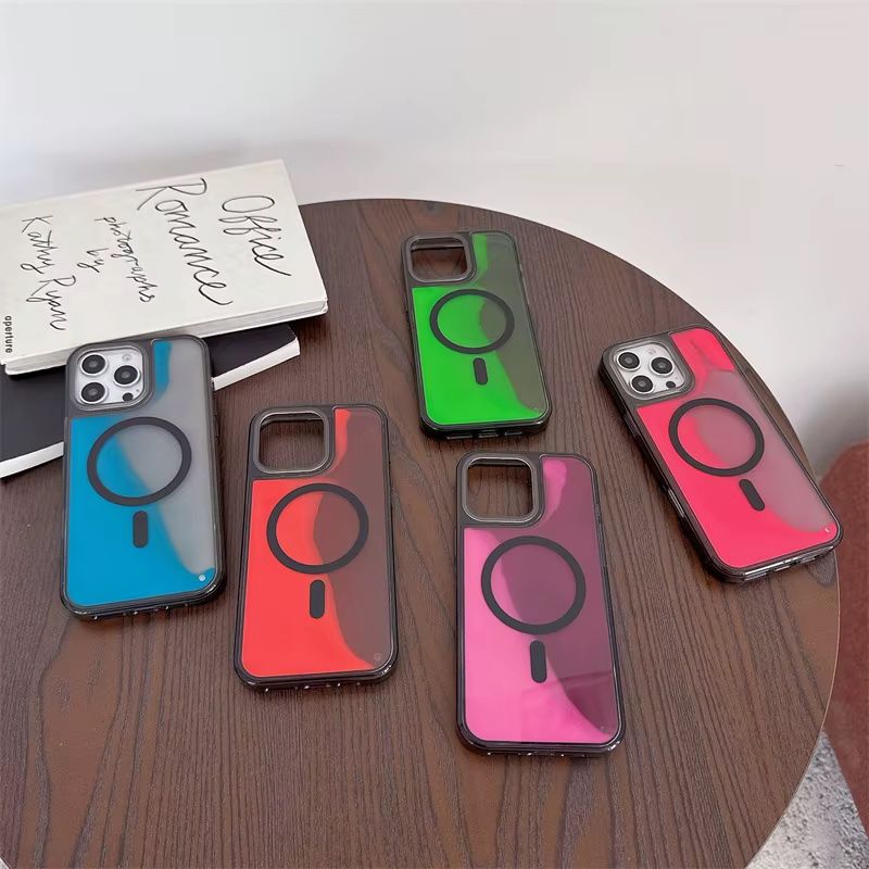 Cover & Protezioni schermo: iPhone 17 Pro Case (mit Glow in Dark - Liquid Fluid) Rot – Nuovo e nell'imballaggio originale da Dietikon venduto da The-Star-Shop 1