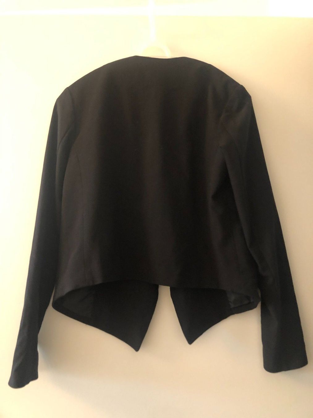 H&M Jacken: Veste courte blazer souple H&M – Neu (gemäss Beschreibung) aus Onex von kattrina 2