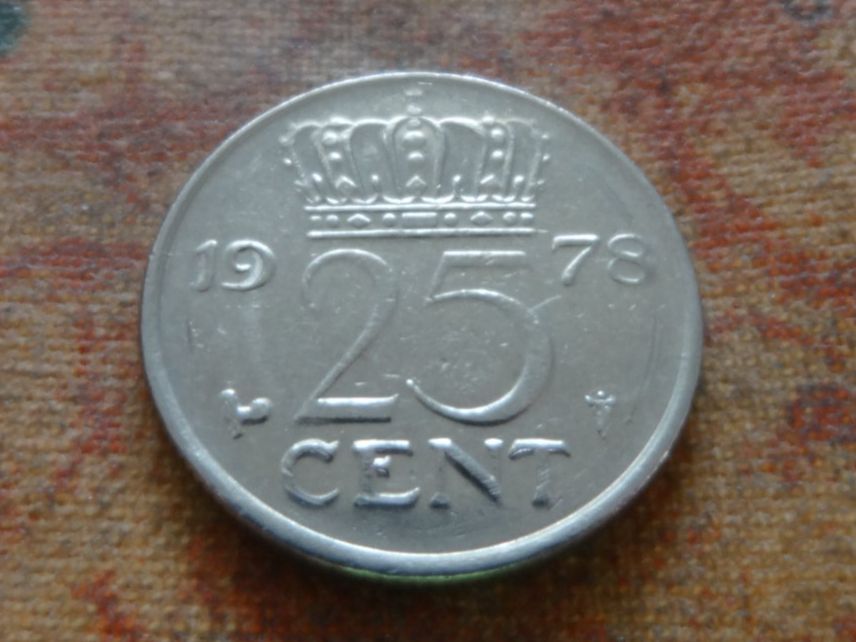 Tutti le monete: PAYS-BAS  Nederland  25  Cent  1978 – Usato da Romanel-sur-Lausanne venduto da Swift13