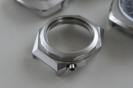 Restauriertes Uhrengehäuse Zenith Defy– Standardtausch