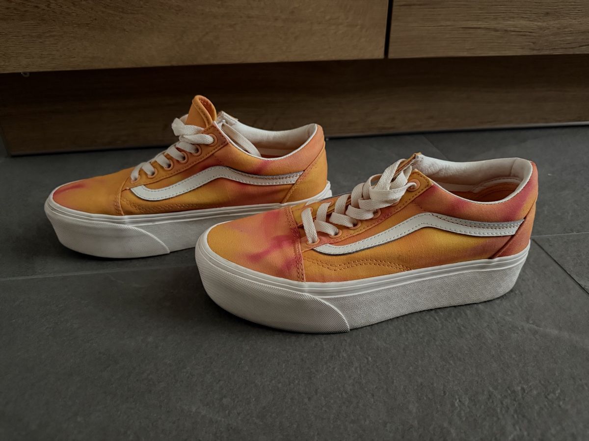 Vans Scarpe da donna: VANS Schuhe – Usato da Herbetswil venduto da Modano09 1