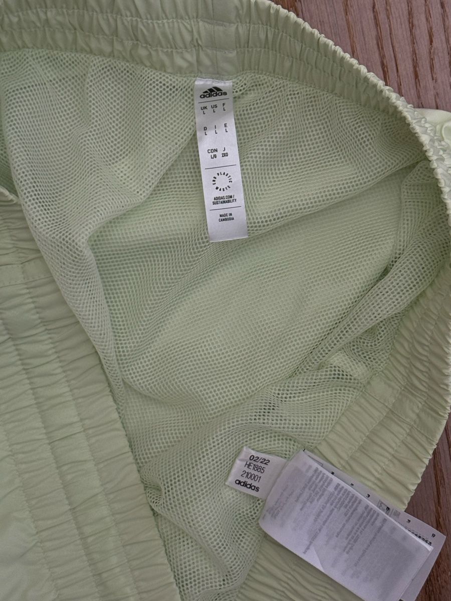 Adidas Pantaloni: ADIDAS BL Q2 SHORTS GREEN – Nuovo (secondo la descrizione) da Origlio venduto da sto_2pxf 3
