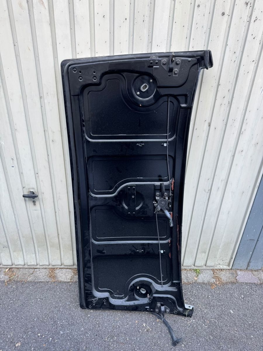 Chevrolet Tutti pezzi di ricambio auto: Verdeckdeckel Corvette C3 Cabrio – Usato da Weiach venduto da Angela089 1