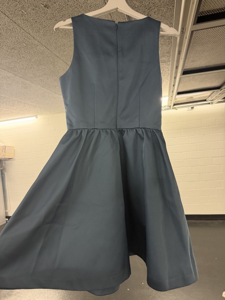 H&M Vestiti: Kleid H&M blau ärmellos  – Nuovo (secondo la descrizione) da Freienbach venduto da dan_9rjy 3