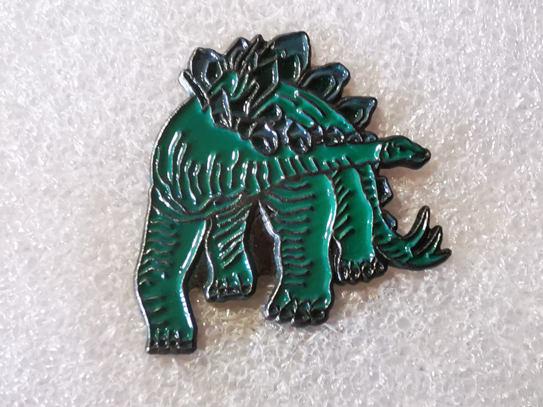 Placchette & Badge: Ansteckpin 97: Dinosaurier – Usato da Oppligen venduto da Pin-Fall-Shop