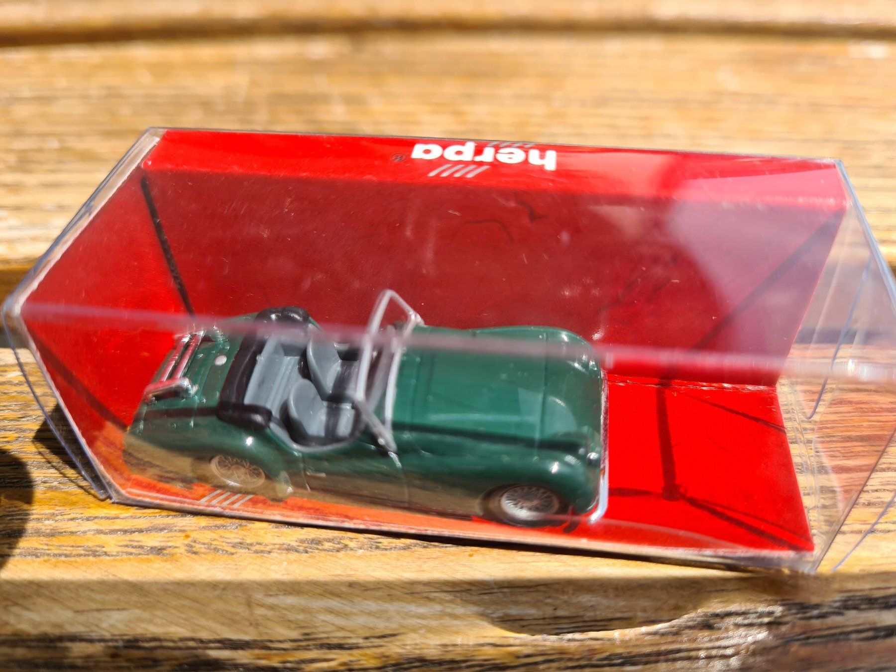Herpa Modellini d'auto: HERPA TRIUMPH TR3 – Usato da Basel venduto da Solarbebop 1