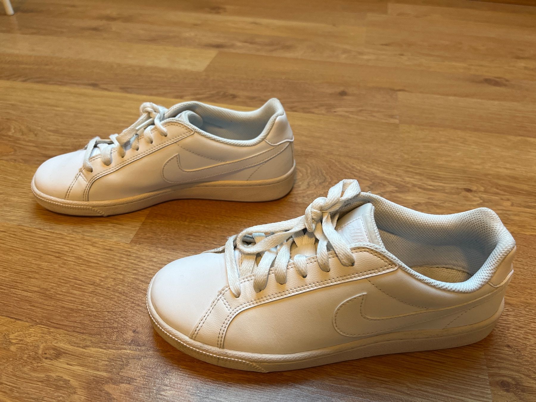 Nike Herrenschuhe: Nike taille 39 – Gebraucht aus Genève von fyshbird 3