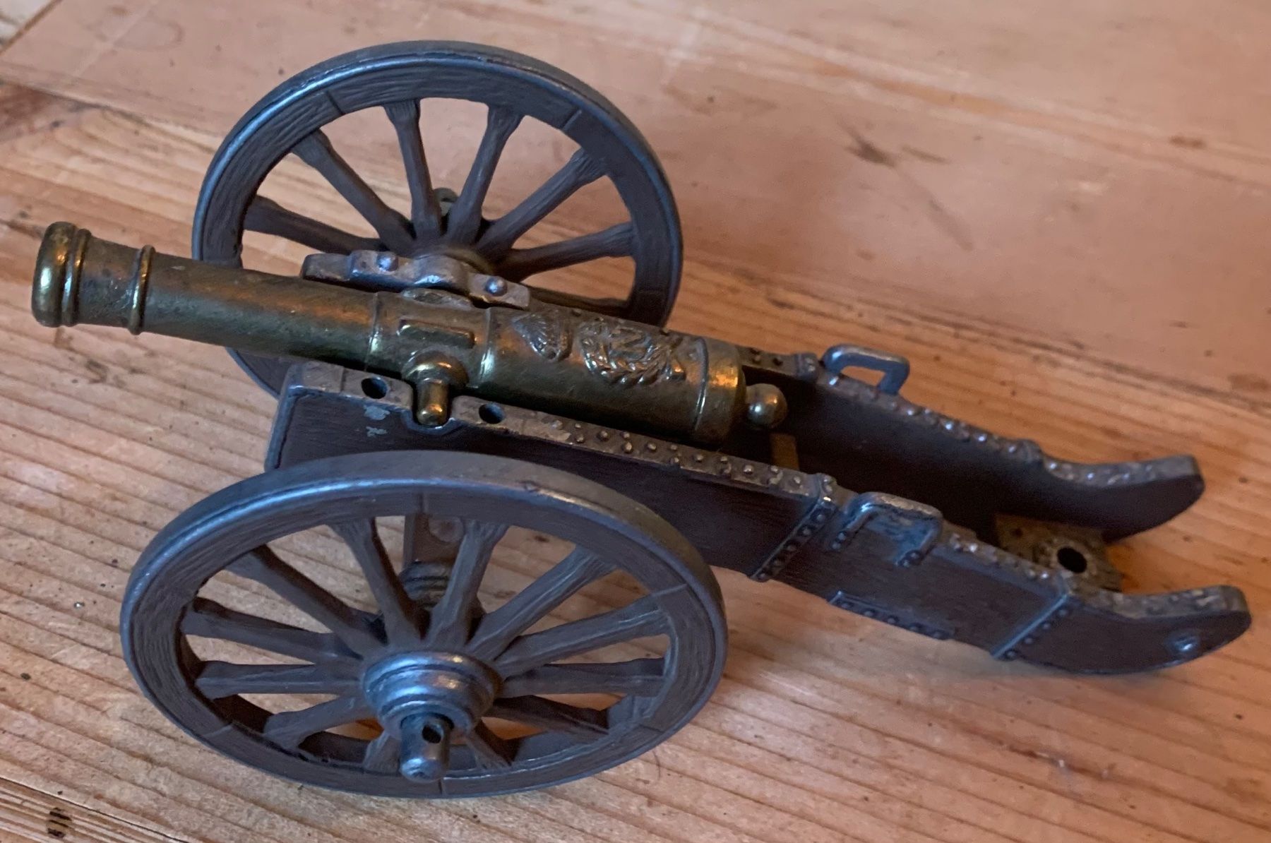 Kit di modellismo & Modellini statici: Kanonen - Modell – Usato da Goldingen venduto da Bergler012