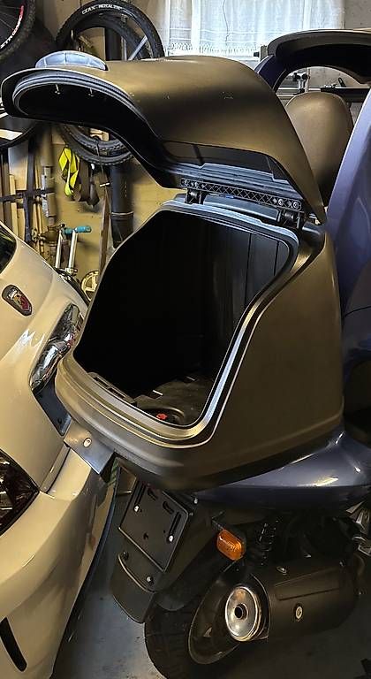 BMW Topcase: BMW C1 original Topcase – Usato da Niederlenz venduto da Abume 3