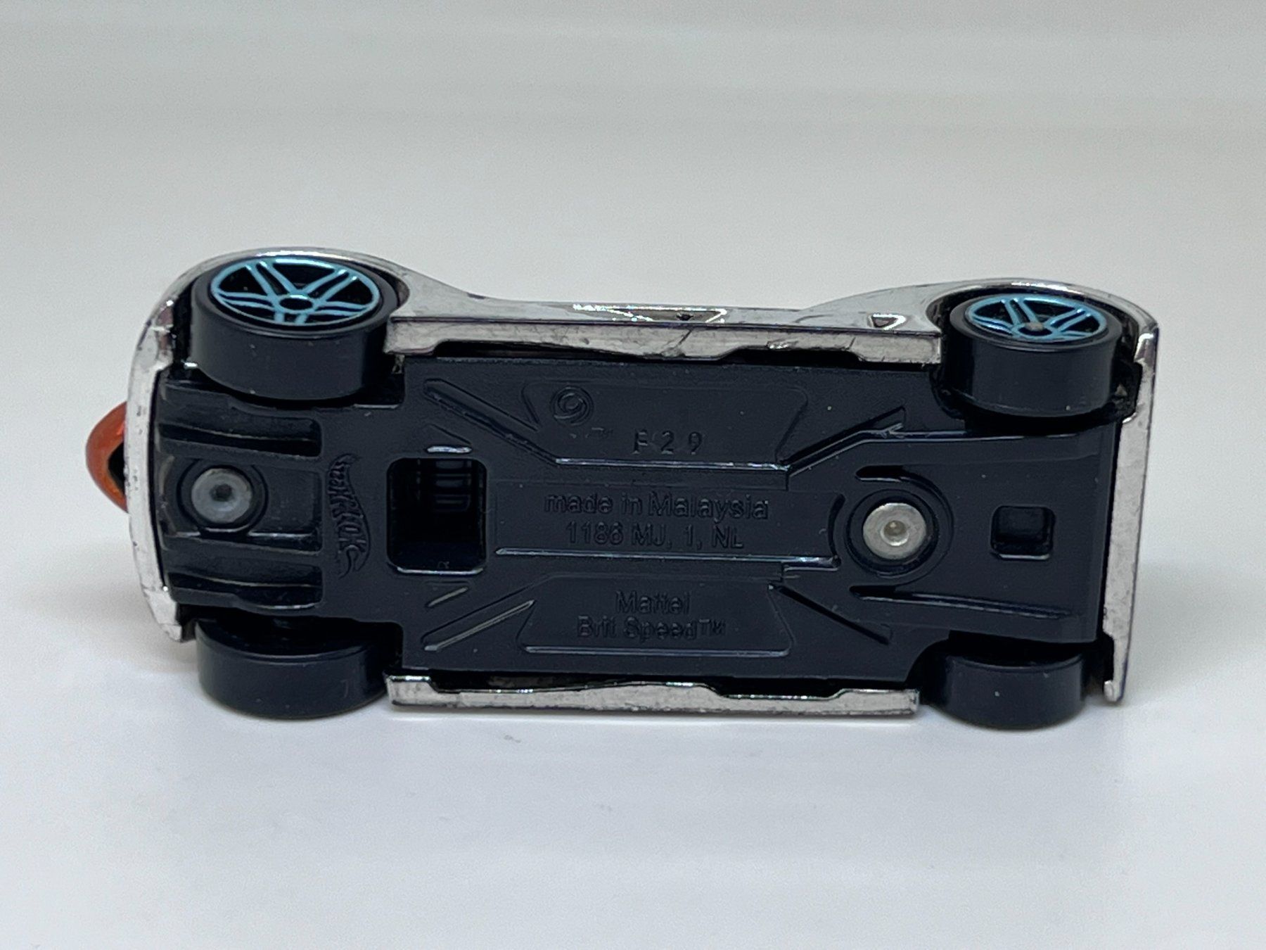 Hot Wheels Modellini d'auto: Hot Wheels Brit Speed #132 – Usato da Wildegg venduto da LaaBoutique 3