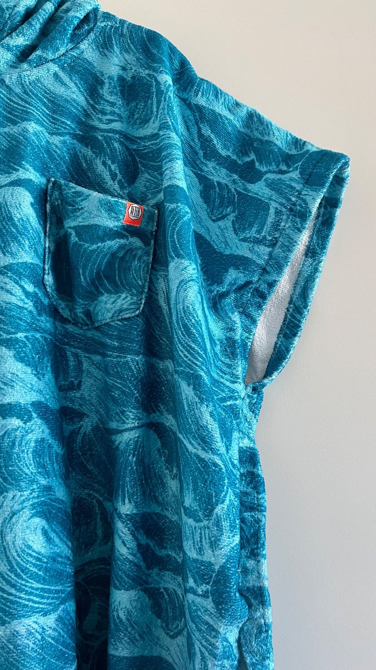 Accappatoi: After Essentials Surfer Poncho (One Size) – Nuovo (secondo la descrizione) da Zürich venduto da Mel_Meli 2