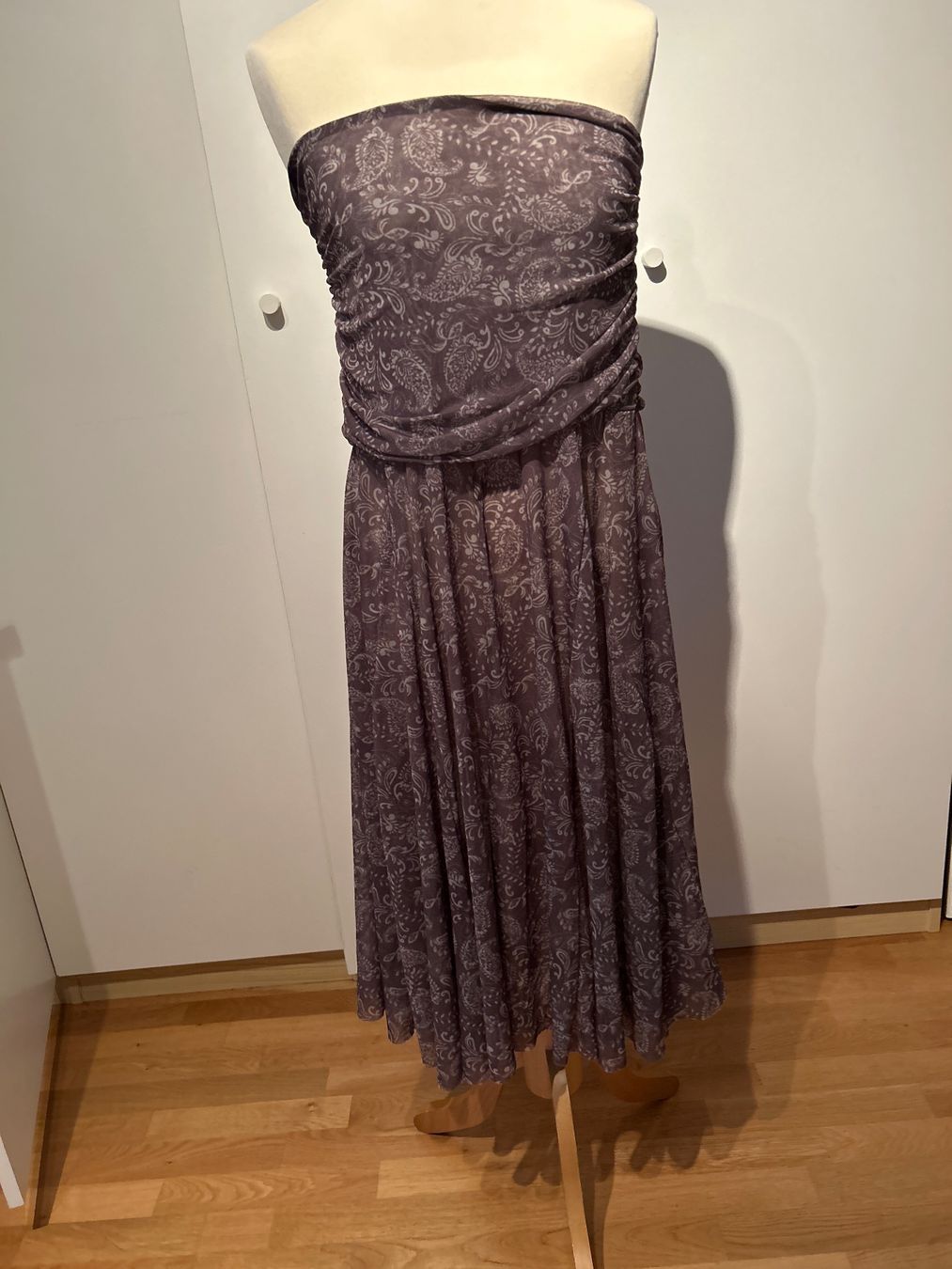 Pull&Bear Gonne: Dünner Rock/Kleid  gemustert Gr.S – Nuovo (secondo la descrizione) da Feuerthalen venduto da Anna_Swift 1