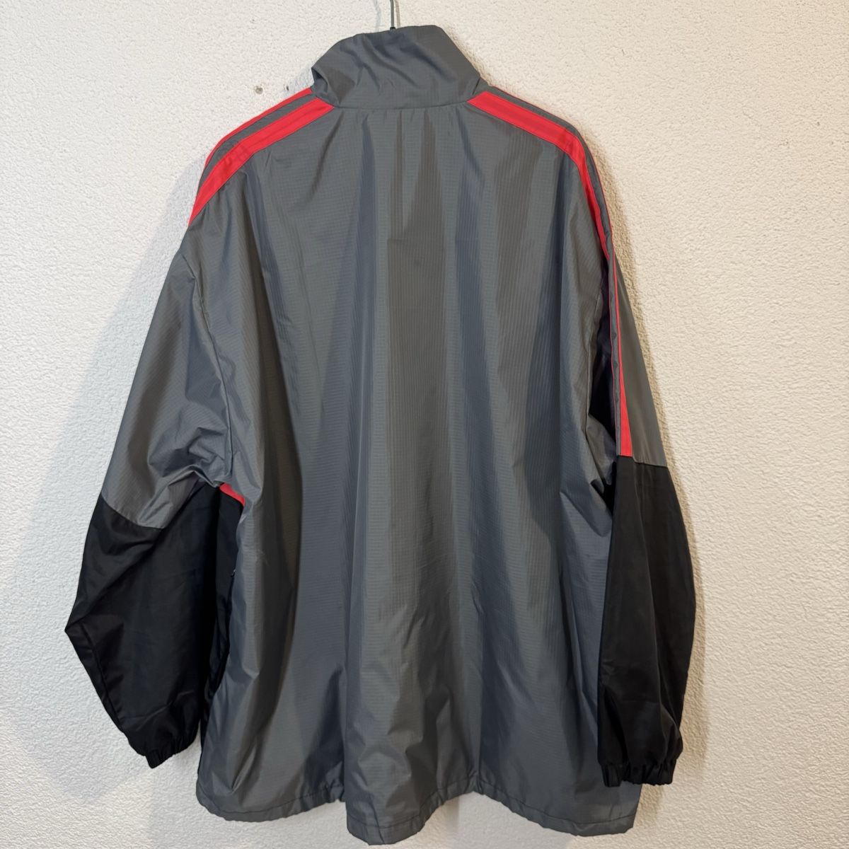 Giacche: No Guilty Homme Windbreaker – Usato da Bern venduto da deymien 4
