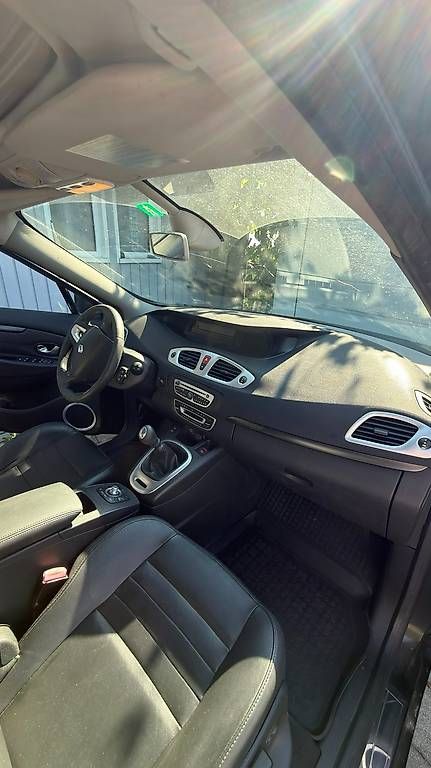 Autos: Renault Scenic TCe 130 – Gebraucht aus Müllheim Dorf von fridolin001 2