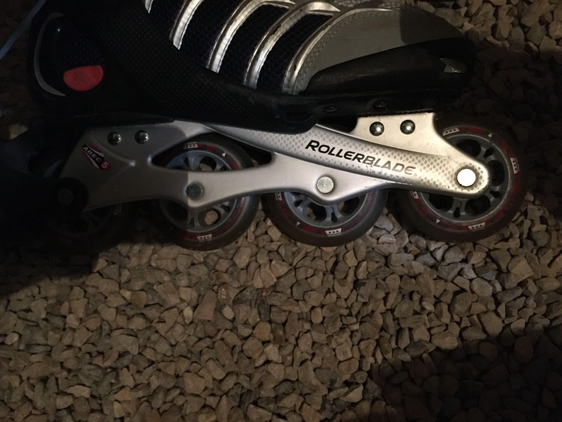 Patins à roul. & inline: Rollers – D'occasion à Neuchâtel par Tradeboi 1