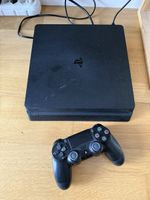 PS4 Konsole mit Controller