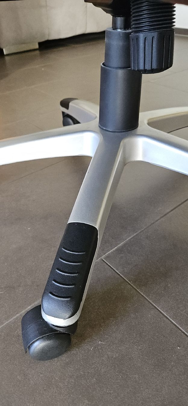 Sedie: Bürostuhl braun – Usato da Brugg AG venduto da Millor 4