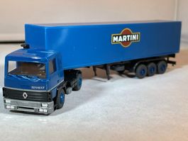 Roskopf Renault Martini H0 1/87