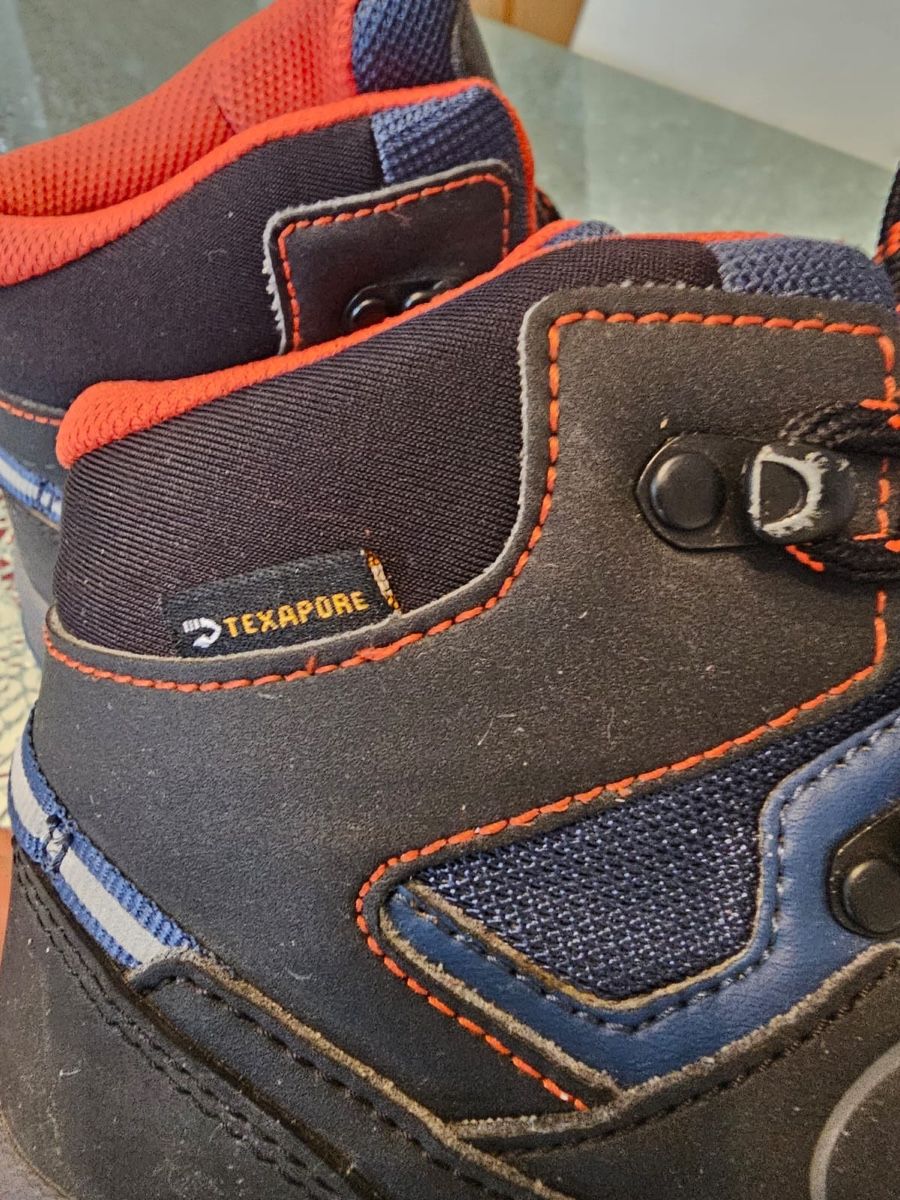 Jack Wolfskin Chaussures garçon: Jack Wolfskin Gr. 35 – D'occasion à Luzern par Reni025 4