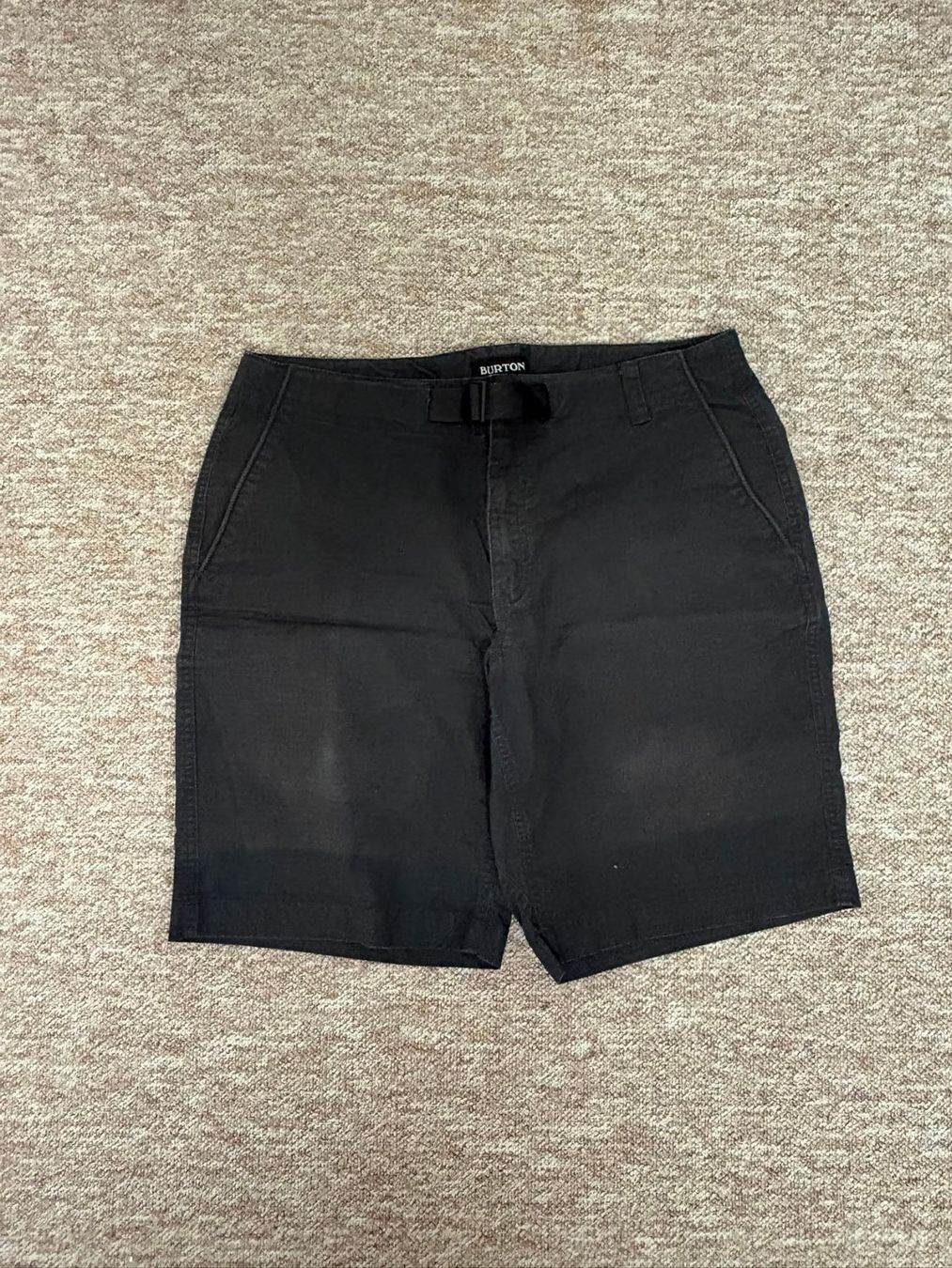 Burton Hosen: Kurz Hose Burton – Gebraucht aus Adliswil von thiago1995