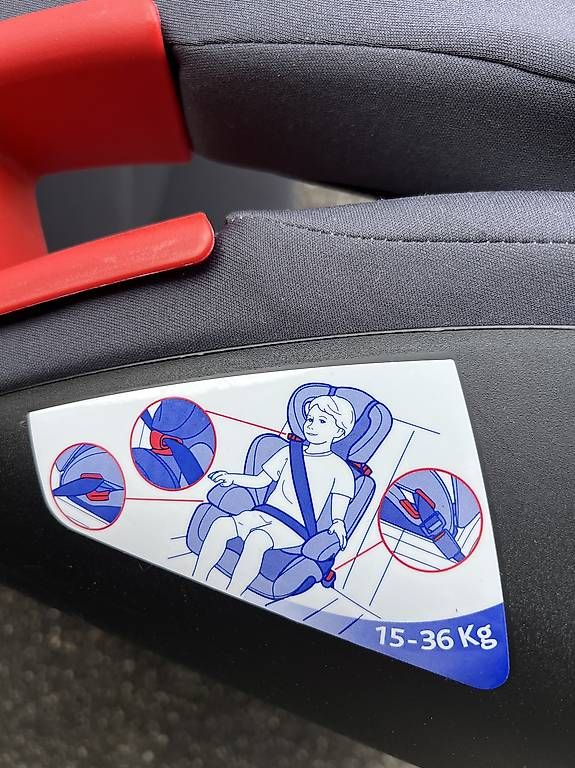 Seggiolini per auto: Chicco Kindersitz – Usato da Stachen venduto da ktt_h7kr 1