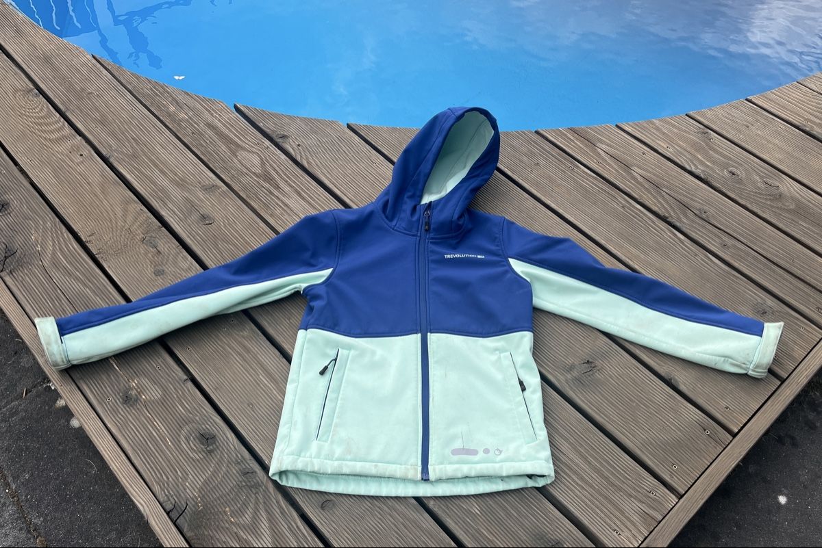 Trevolution Vestes & Manteaux: Softshell Jacke Trevolution Grösse 152 – D'occasion à Lüsslingen par Turbotoby