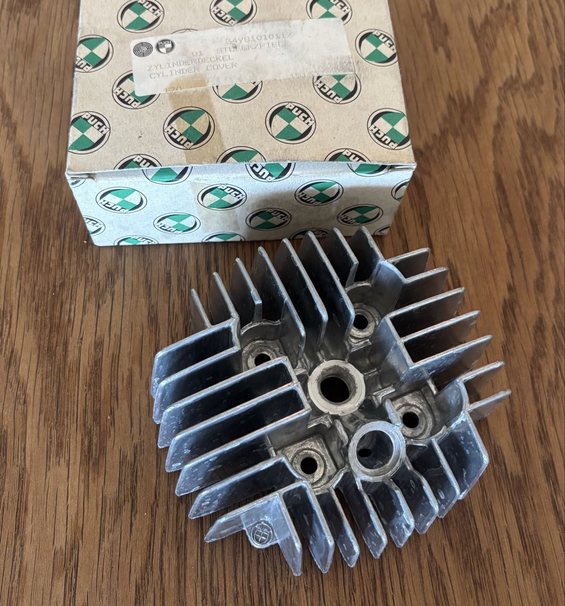 Puch Mofas: Puch Maxi X30 CH9 Zylinderkopf NOS – Neu und originalverpackt aus Gerlafingen von alpenbrevet