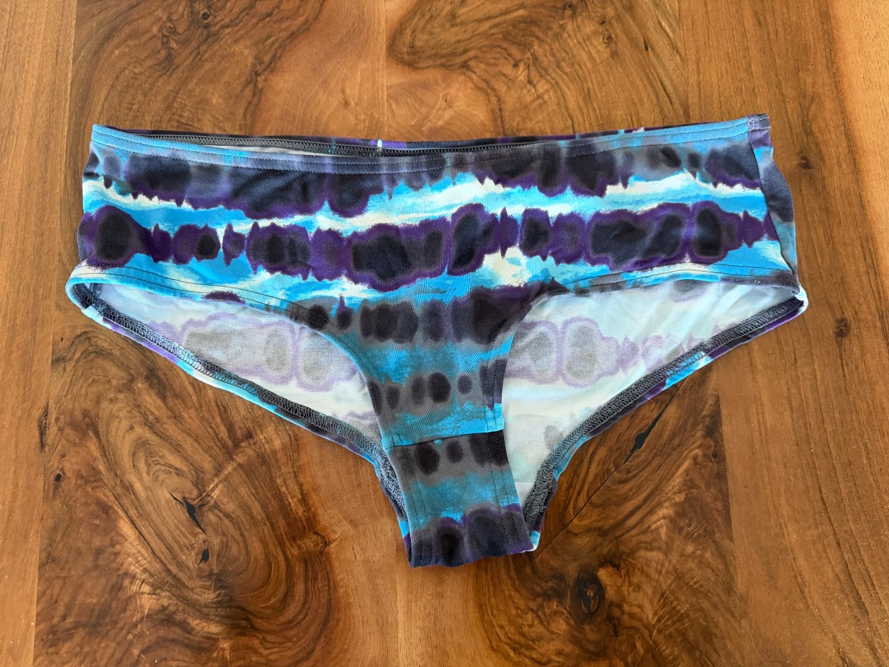 Esprit Badekleider & Bikinis: Bikini, Esprit, Oberteil Grösse 38B, Hose Grösse 38 – Gebraucht aus Haslen AI von s176 4
