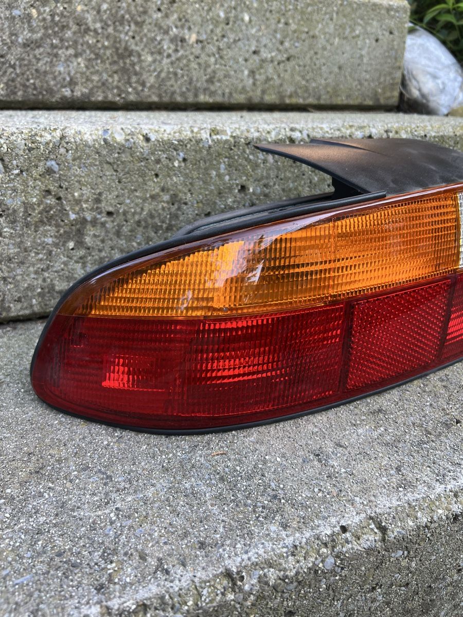 BMW Fari: Original BMW Z3 E36 Rücklicht – Usato da Uitikon Waldegg venduto da Excuseme 2