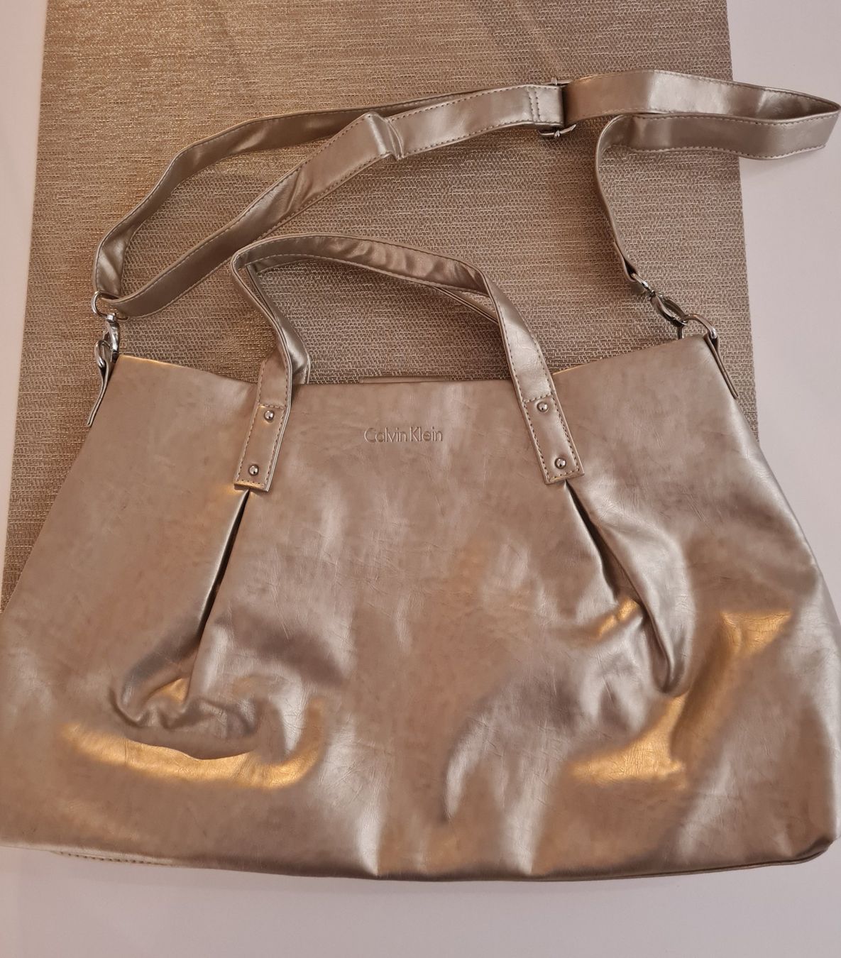 Calvin Klein Sacs femmes: Tasche Calvin Klein – Neuf (Voir description) à Geuensee par ImLicht13 2