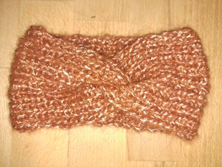 Schönes handgestricktes Stirnband mit Mohair