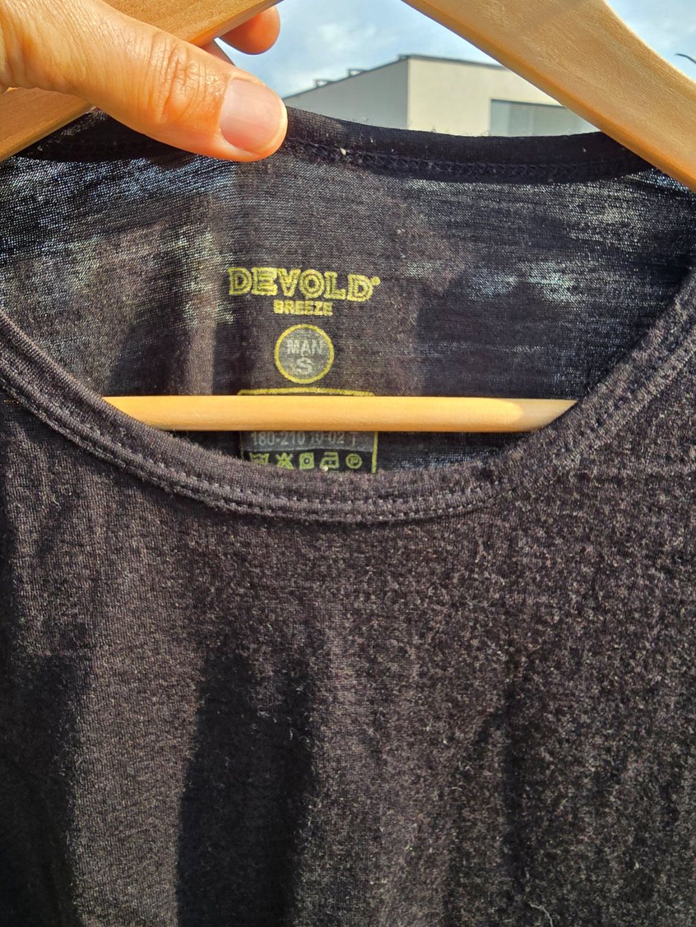 T-shirt: Merino Shirt von Devolt – Usato da Zürich venduto da Tcrush 1