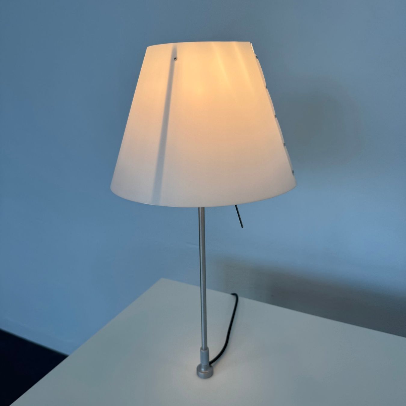 Luceplan Lampade: Luceplan Costanzina Tischlampe – Usato da Schönenwerd venduto da mcofficeshop 1