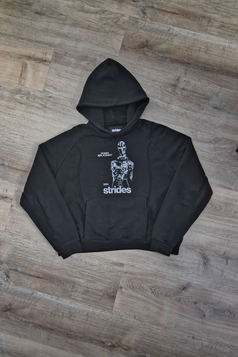 Pulls & Sweat-shirts: Strides Cropped Hoodie – D'occasion à Diessenhofen par cyr_m2pb