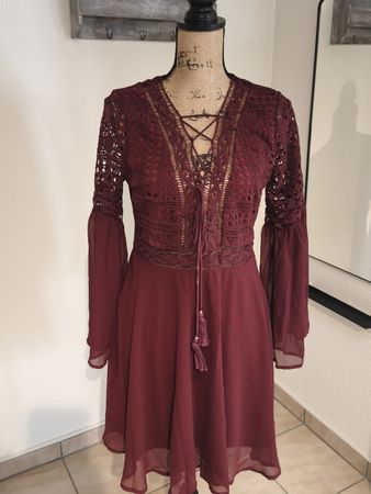 Kleid SHEILAY bordeauxrot Grösse M neu mit Etikett