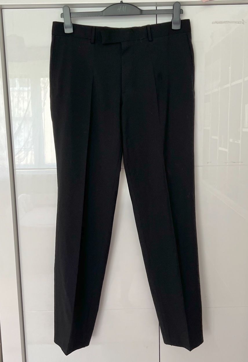 Hugo Boss Pantaloni: Hose von Hugo Boss – Nuovo (secondo la descrizione) da Tagelswangen venduto da fireiceprincess 1