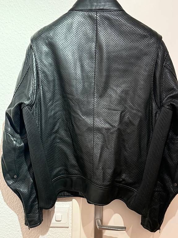 Harley-Davidson Giacche: Blouson cuir HARLEY DAVIDSON – Usato da Petit-Lancy venduto da gnc_l2xq 3
