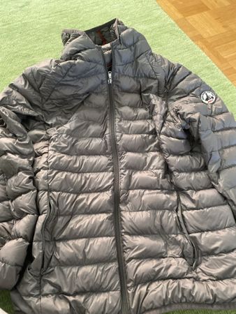 JOTT Daunenjacke Modell Nico grau Grösse M guter Zustand