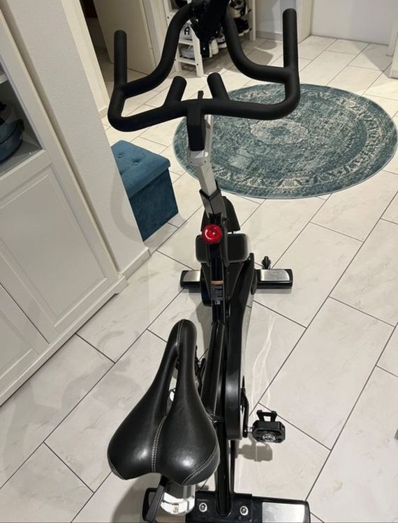 Hometrainer: Spinning Bike mit Bluetooth Sensoren – Usato da Zwingen venduto da ladarte 5
