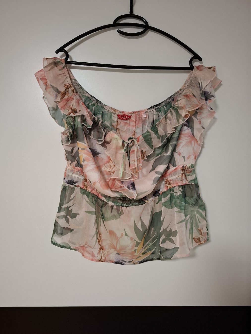 Guess Tops: Guess Top  – Neuf (Voir description) à Netstal par Queen37