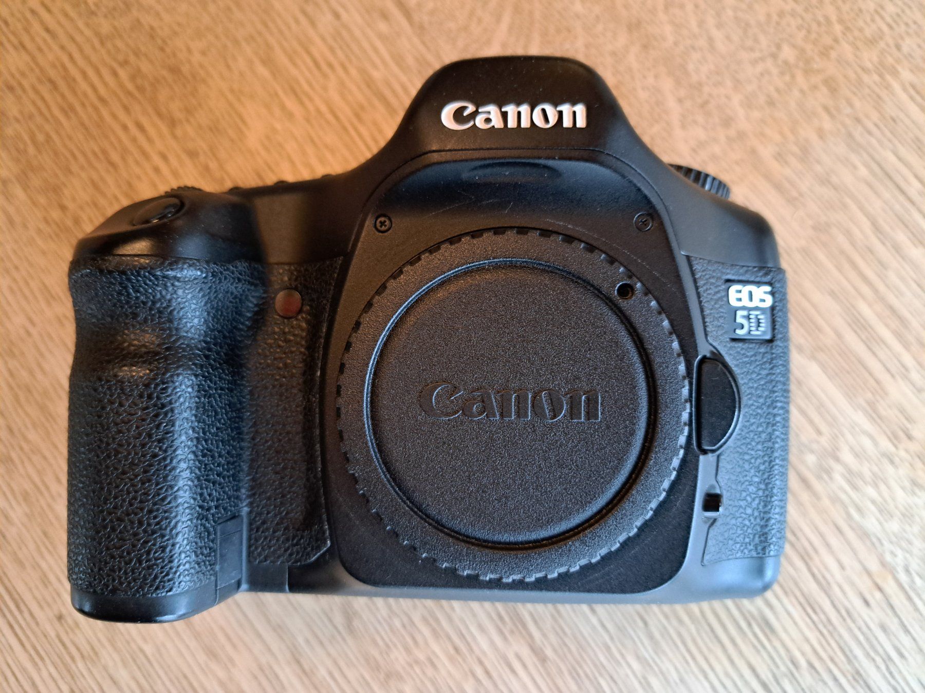 Canon Appareil photo: Canon 5d Mark I Classic – D'occasion à Zwingen par Tigertimmi 1
