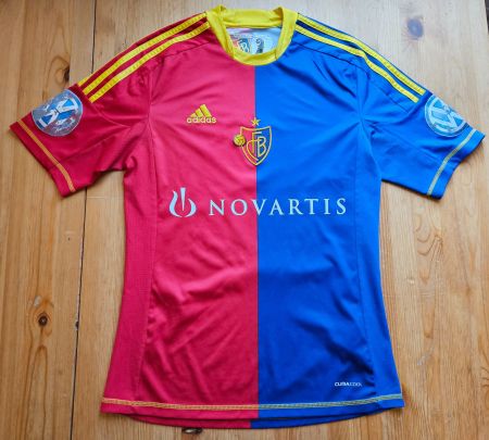 FC Basel Trikot adidas Gr. S FCB Fussball