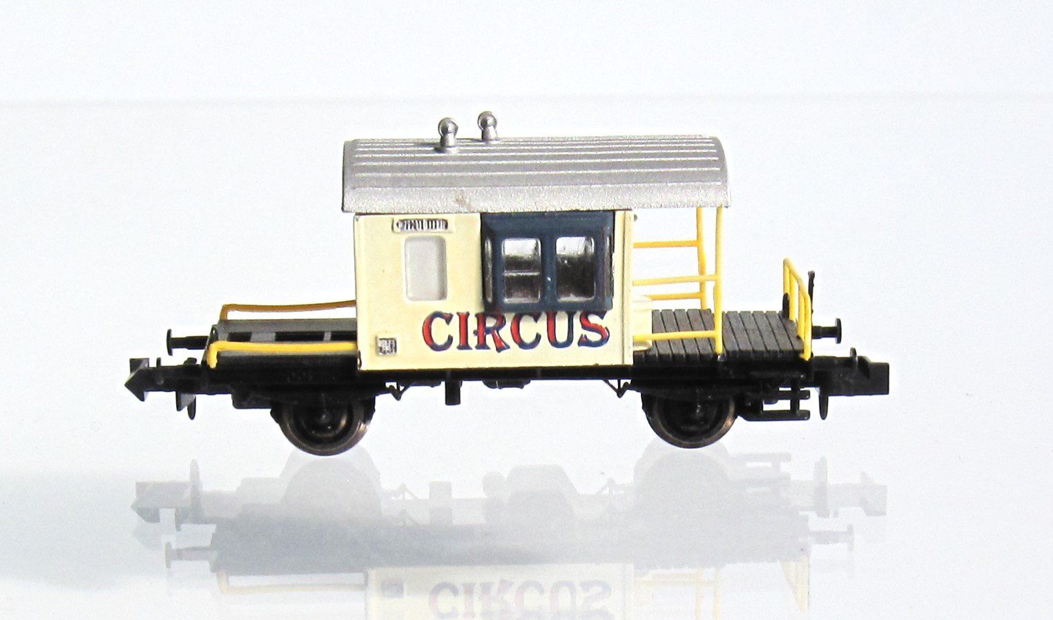 Hobbytrain Modellini di ferrovie: Hobbytrain/FischertraiNs 2002 Sputnik Circus Prototyp – Nuovo e nell'imballaggio originale da Derendingen venduto da FischertraiNs