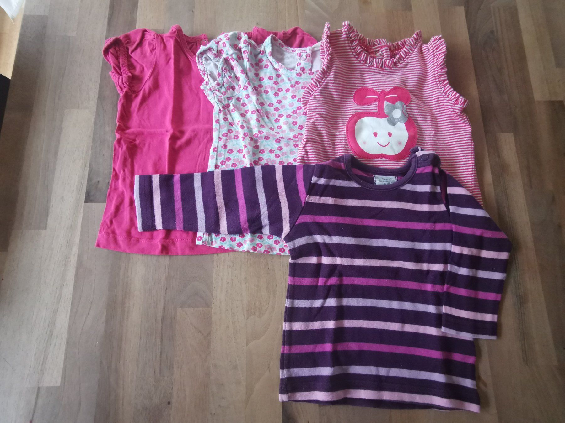 Ensembles coordonnés: Kleiderpacket Girl -. Gr. 74 – D'occasion à Ins par Jacy1 6