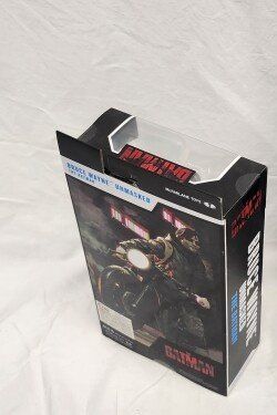 Statuette: McFarlane The Batman Bruce Wayne Unmasked OVP – Nuovo e nell'imballaggio originale da Uster venduto da WalterKreis 1